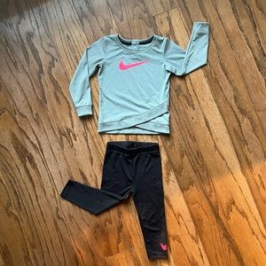 Girls Size 24 months Nike Dry Fit Active Set